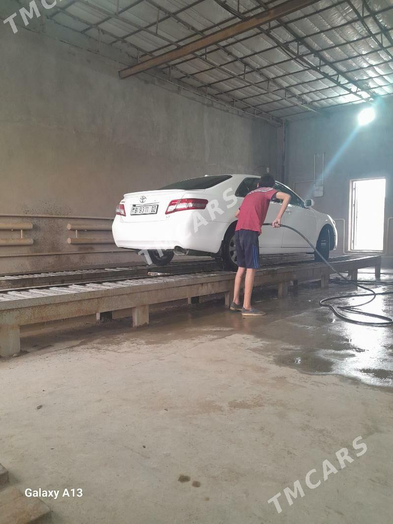 Toyota Camry 2010 - 200 000 TMT - етр. Туркменбаши - img 4