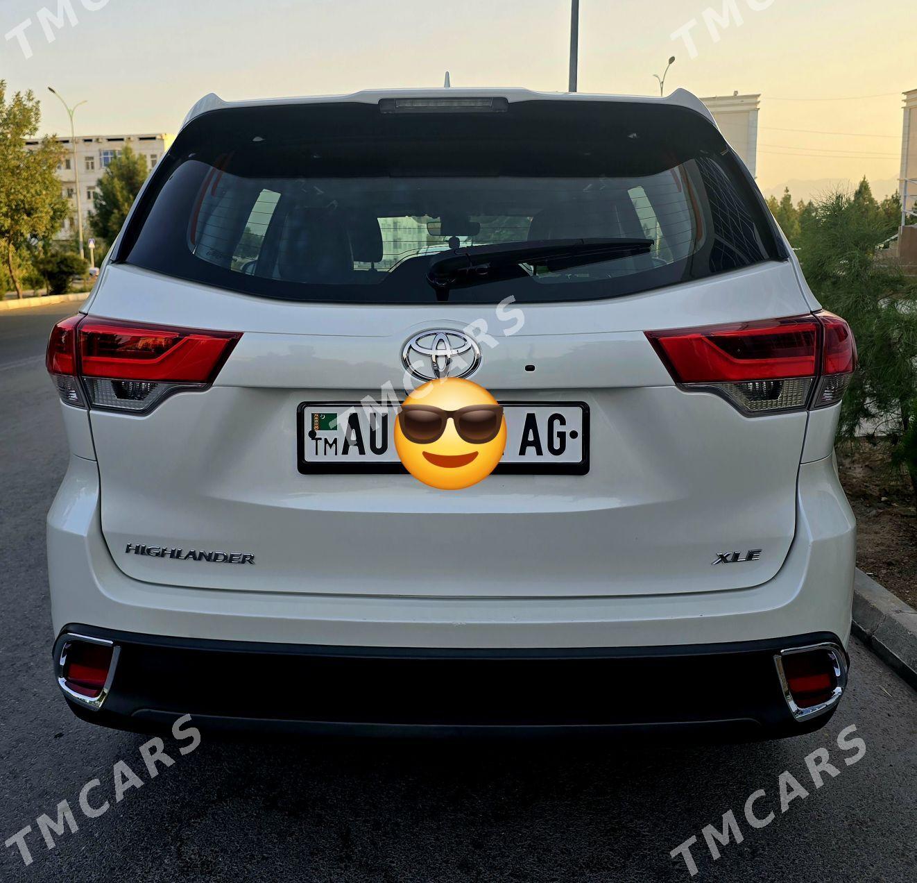Toyota Highlander 2018 - 535 000 TMT - Ашхабад - img 2