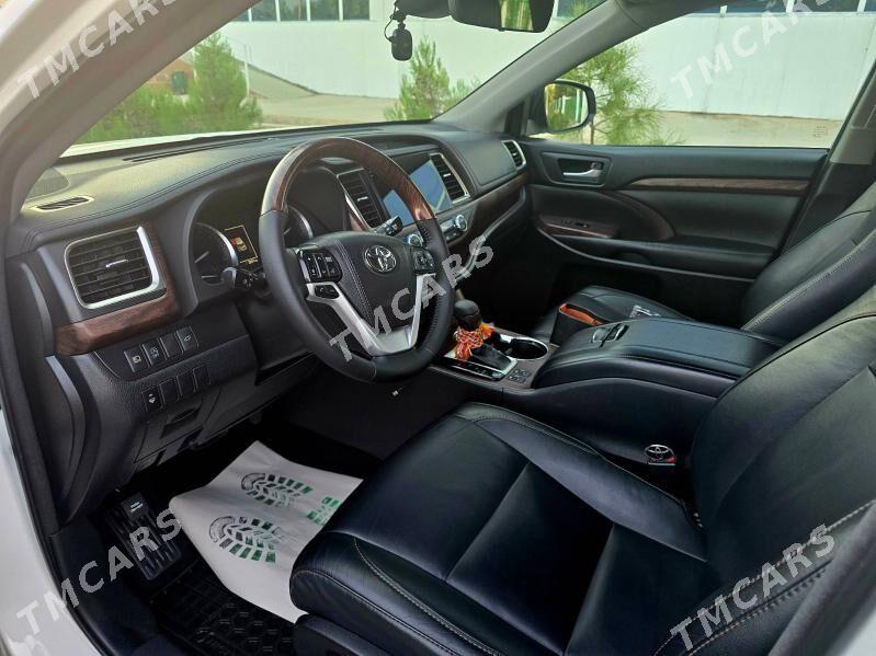 Toyota Highlander 2018 - 535 000 TMT - Ашхабад - img 6
