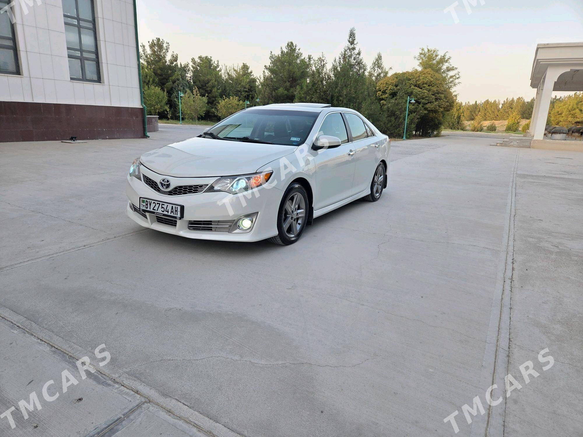 Toyota Camry 2012 - 230 000 TMT - Gökdepe - img 3
