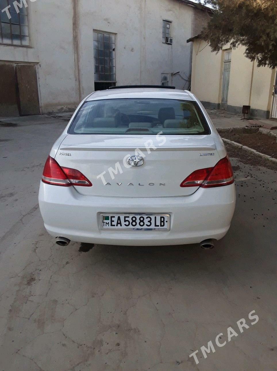 Toyota Avalon 2006 - 160 000 TMT - Kerki - img 4