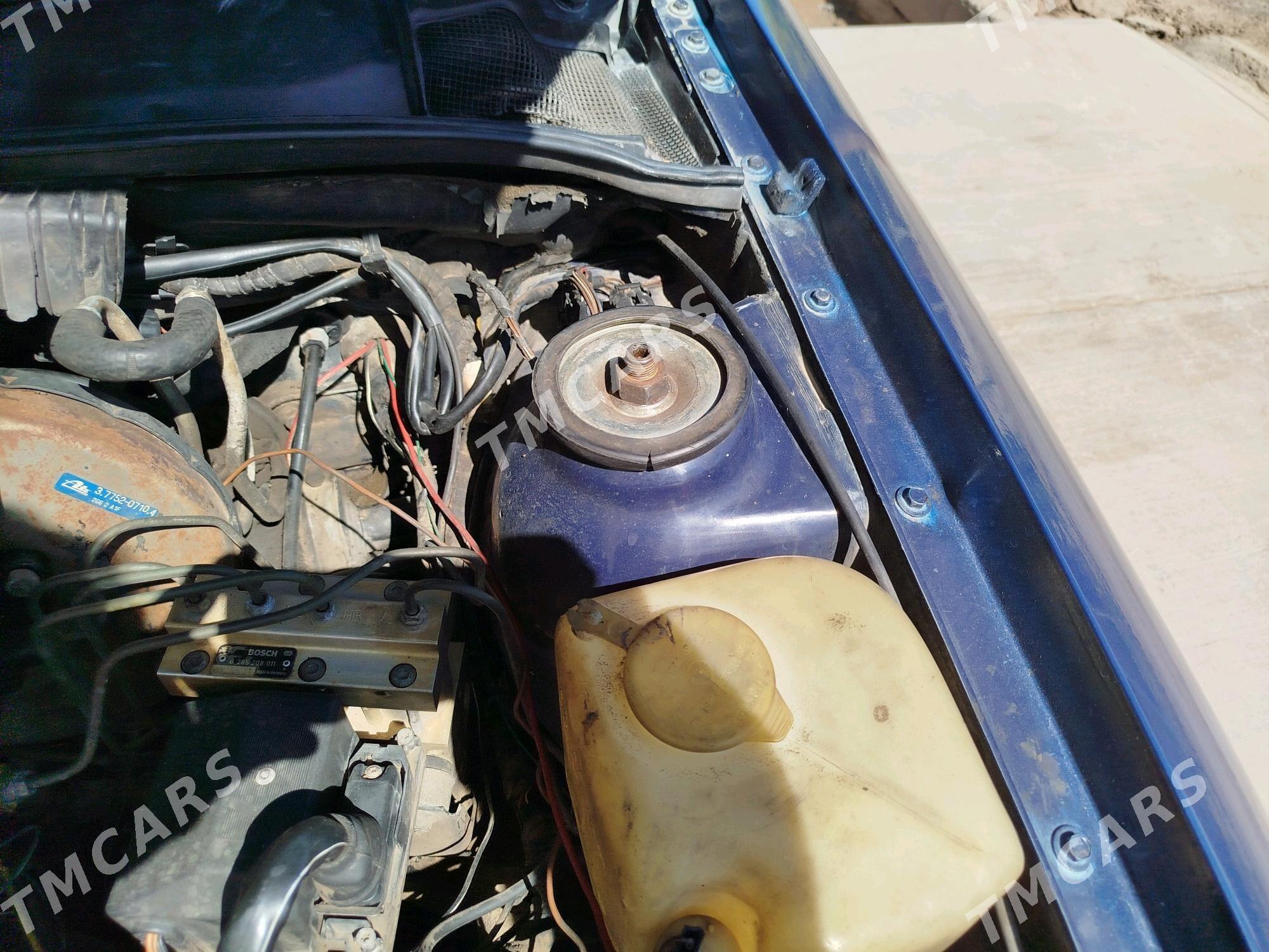 Opel Vectra 1992 - 50 000 TMT - Гурбансолтан Едже - img 5