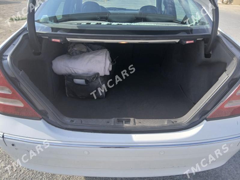 Mercedes-Benz C-Class 2000 - 110 000 TMT - Бахарден - img 4