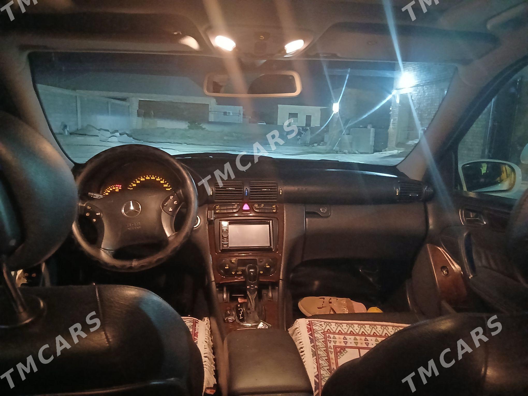 Mercedes-Benz C-Class 2000 - 110 000 TMT - Бахарден - img 5