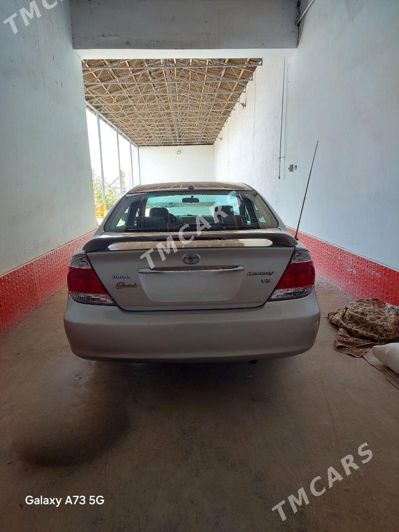 Toyota Camry 2005 - 165 000 TMT - Köneürgenç - img 4