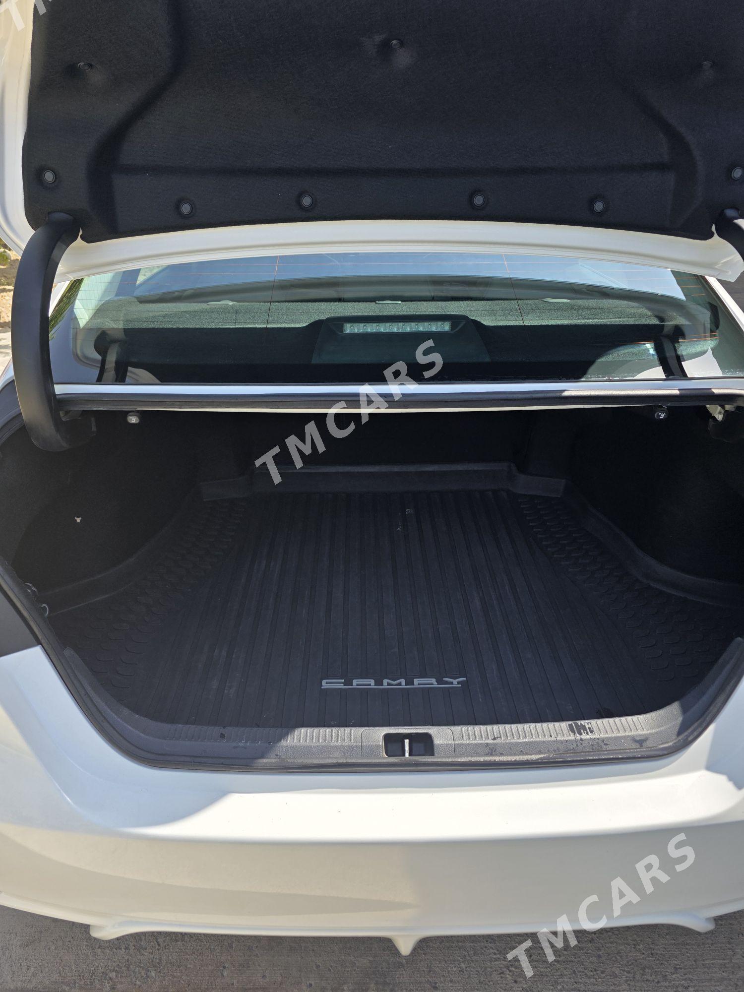 Toyota Camry 2018 - 337 000 TMT - Ашхабад - img 6