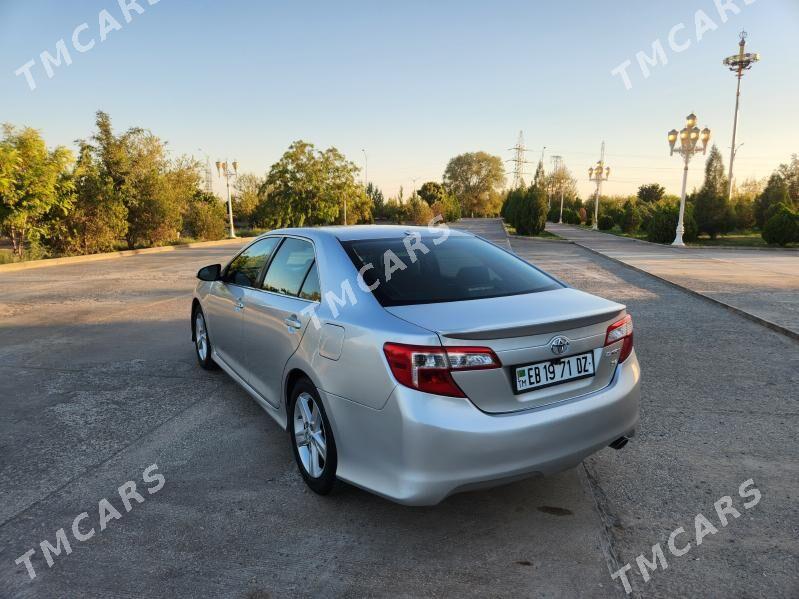 Toyota Camry 2012 - 218 000 TMT - Şabat etr. - img 3