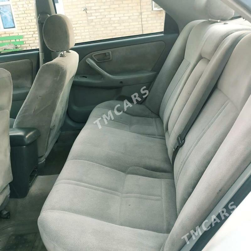 Toyota Camry 2001 - 115 000 TMT - Кака - img 9