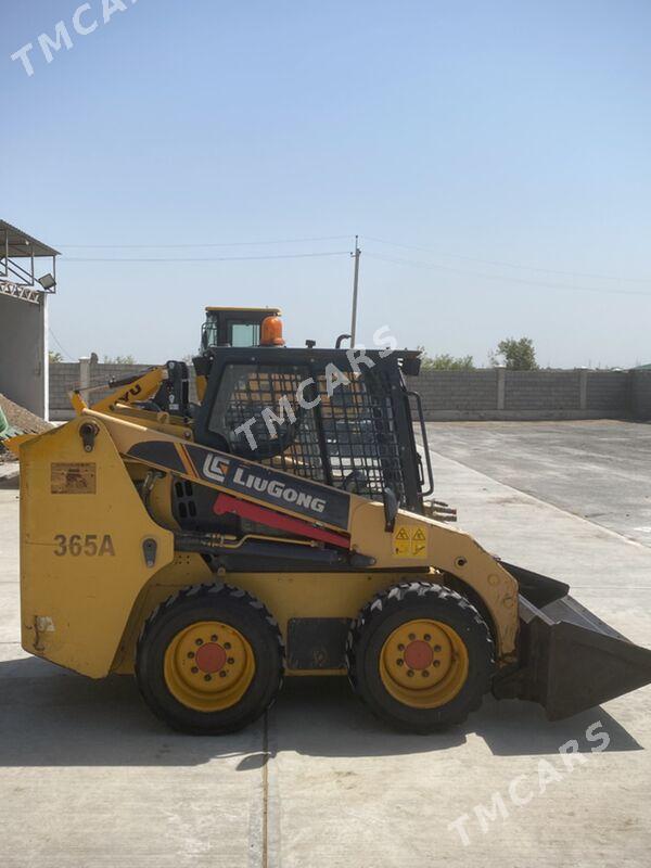 LiuGong CLG 365B 2014 - 250 000 TMT - Aşgabat - img 2