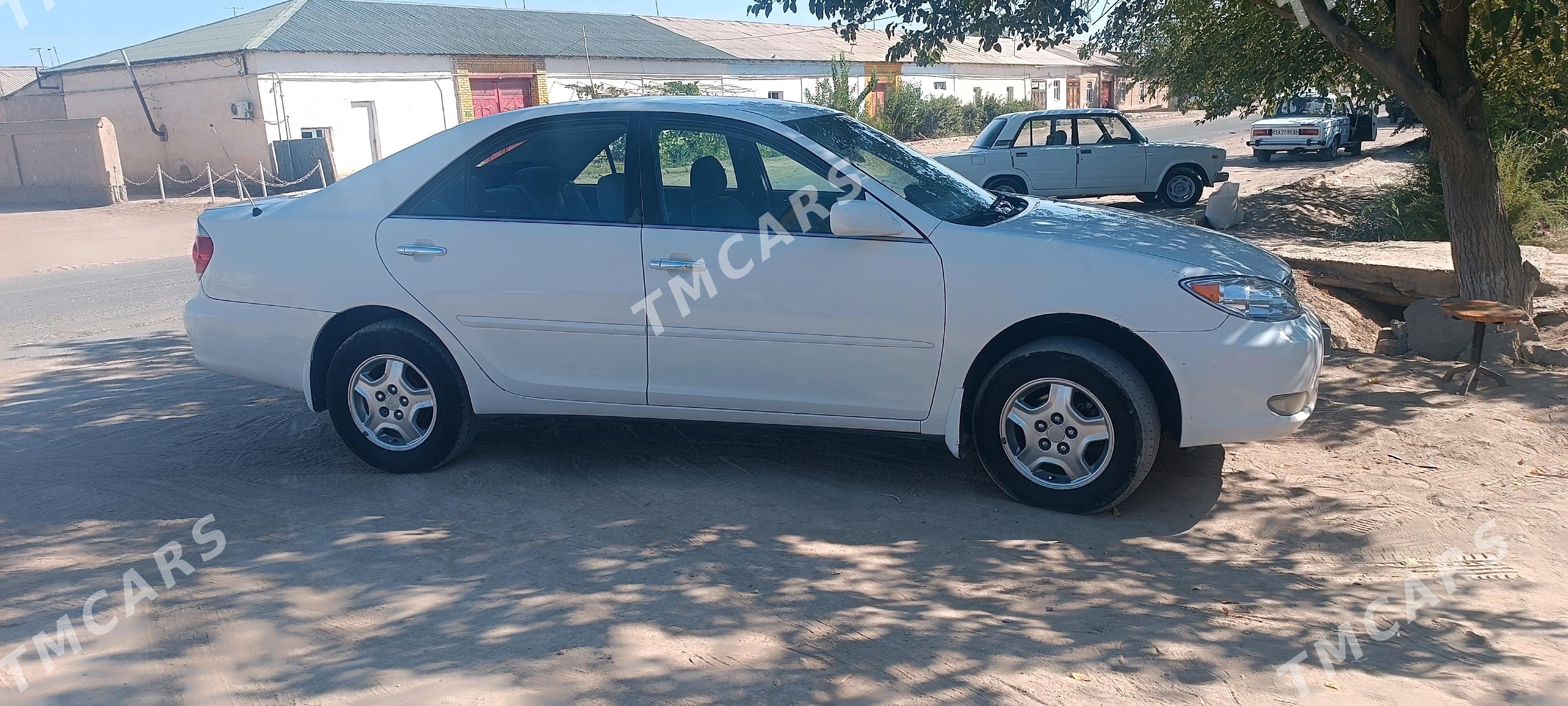 Toyota Camry 2003 - 140 000 TMT - Кёнеургенч - img 4