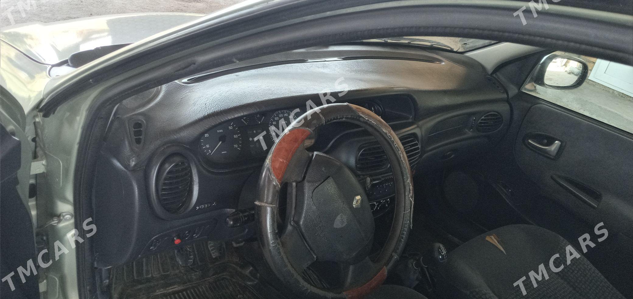 Renault Megane 2 2002 - 30 000 TMT - Mary - img 2