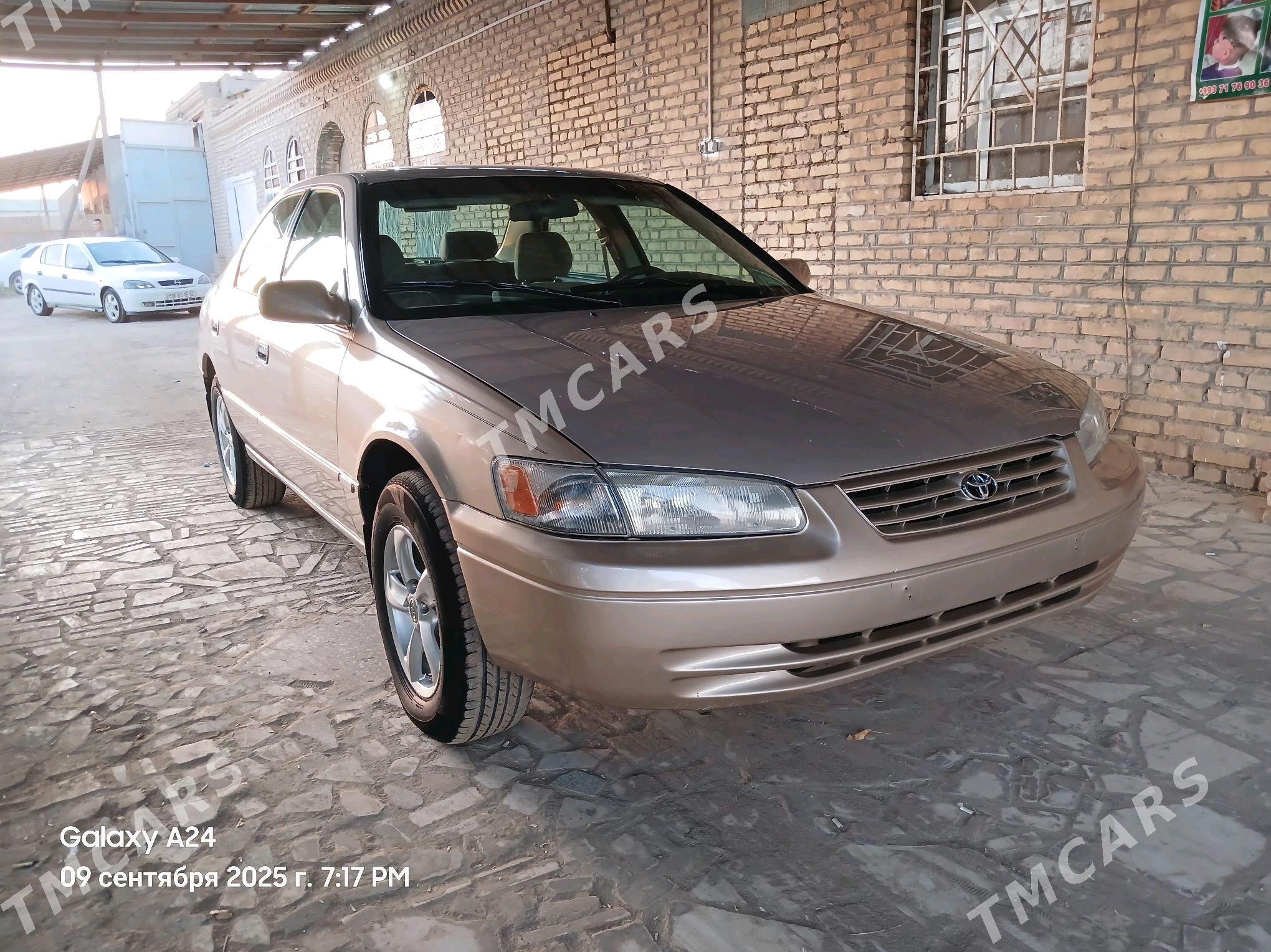 Toyota Camry 1999 - 150 000 TMT - Köneürgenç - img 2