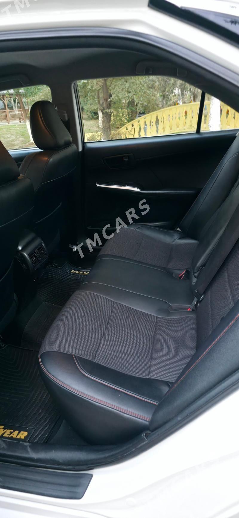 Toyota Camry 2017 - 220 000 TMT - Бедев - img 8