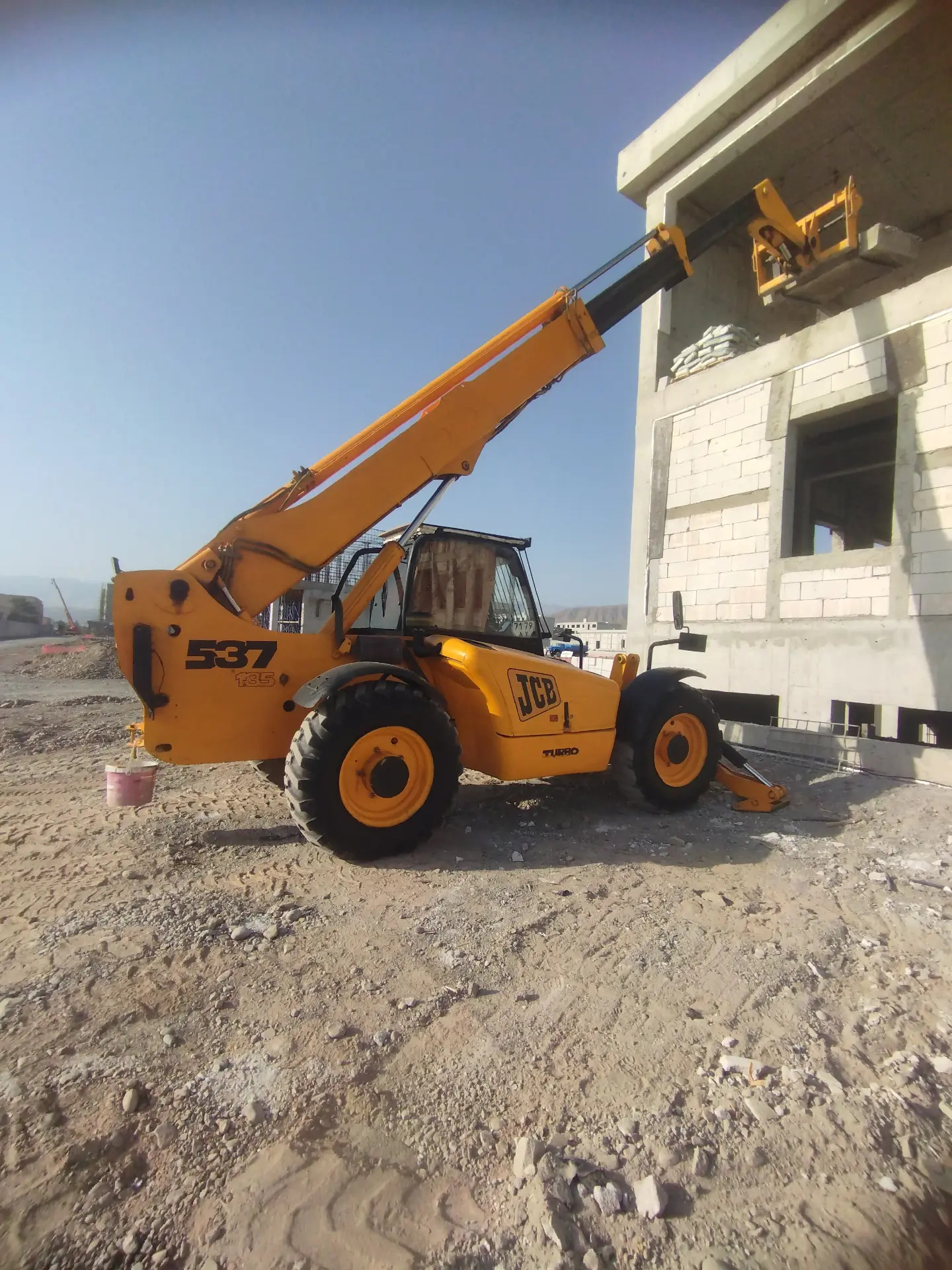JCB 3CX Compact 2001 - 500 000 TMT - Ашхабад - img 3