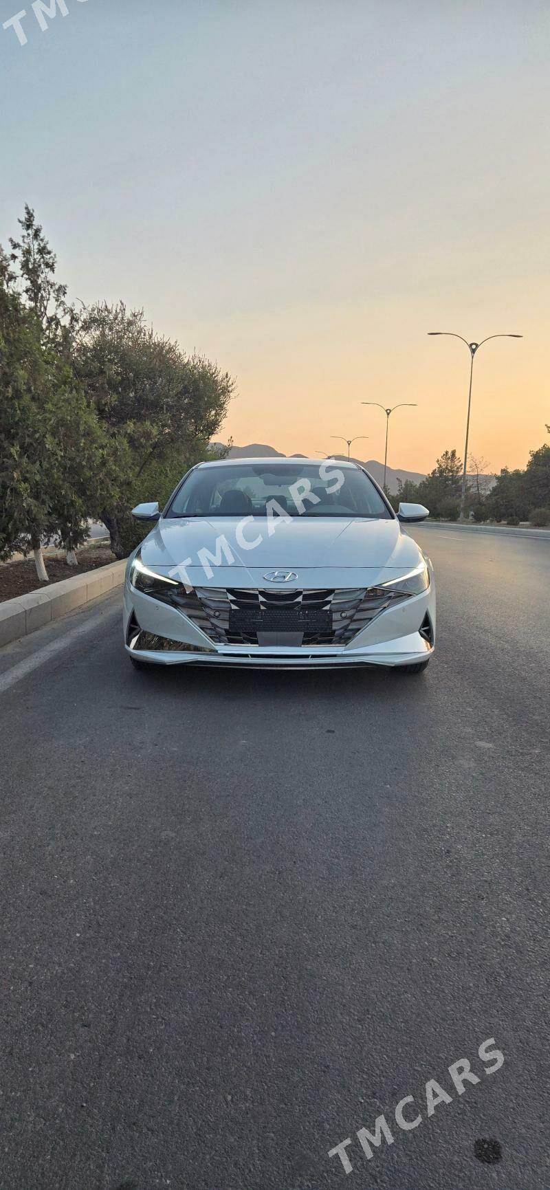 Hyundai Elantra 2021 - 250 000 TMT - Ашхабад - img 9