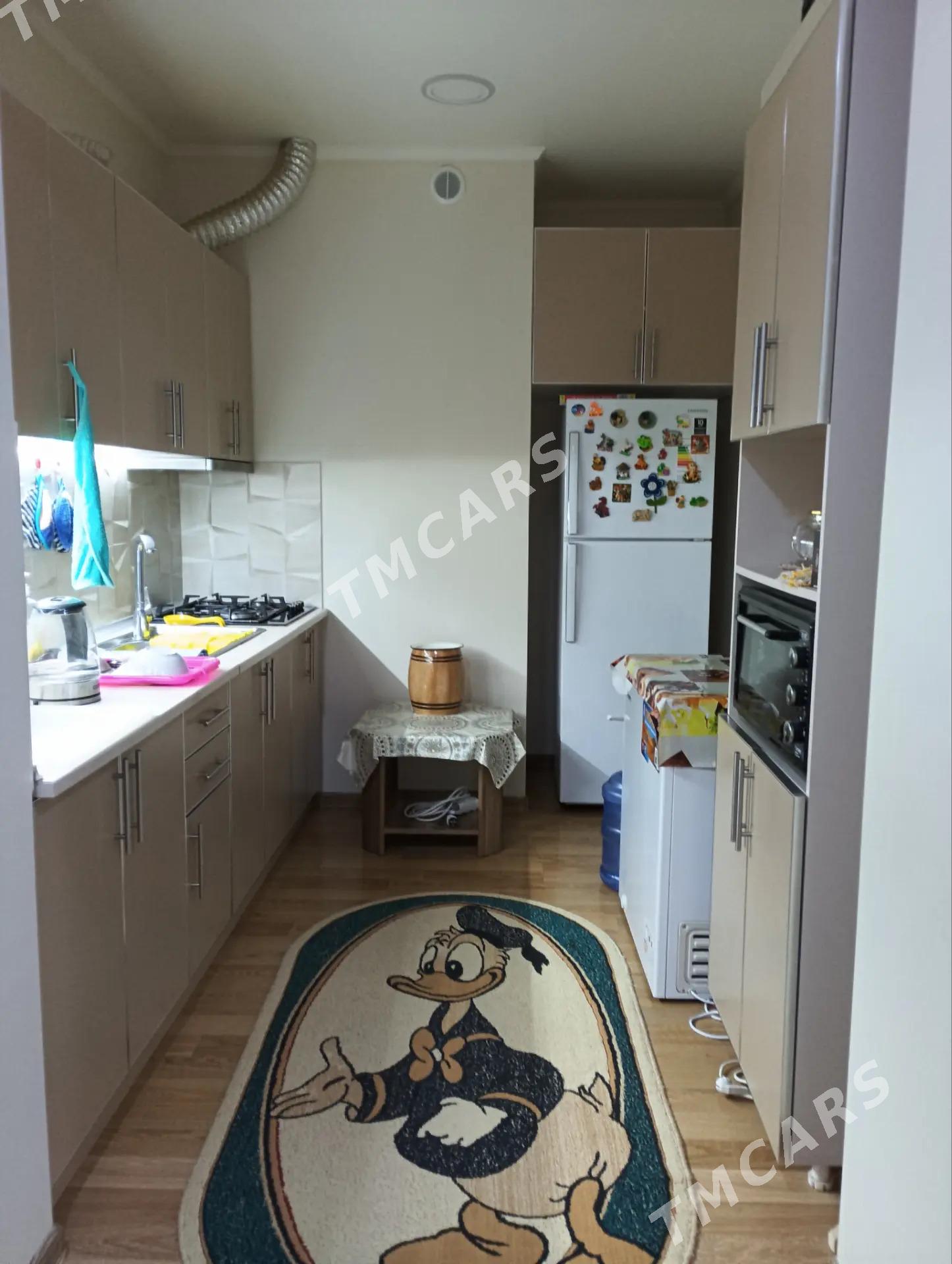 ПРОДАЕТСЯ КВАРТИРА!  69 КВАРТАЛ, - Türkmenbaşy - img 6