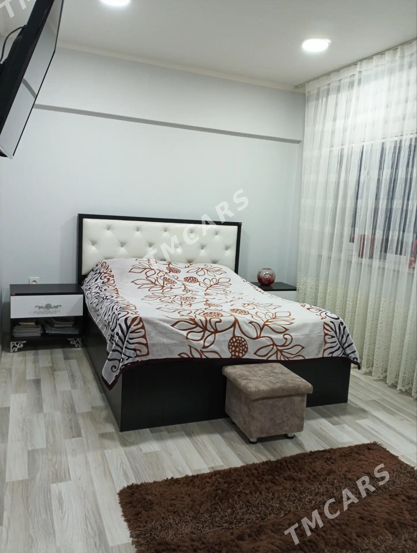 ПРОДАЕТСЯ КВАРТИРА!  69 КВАРТАЛ, - Türkmenbaşy - img 2