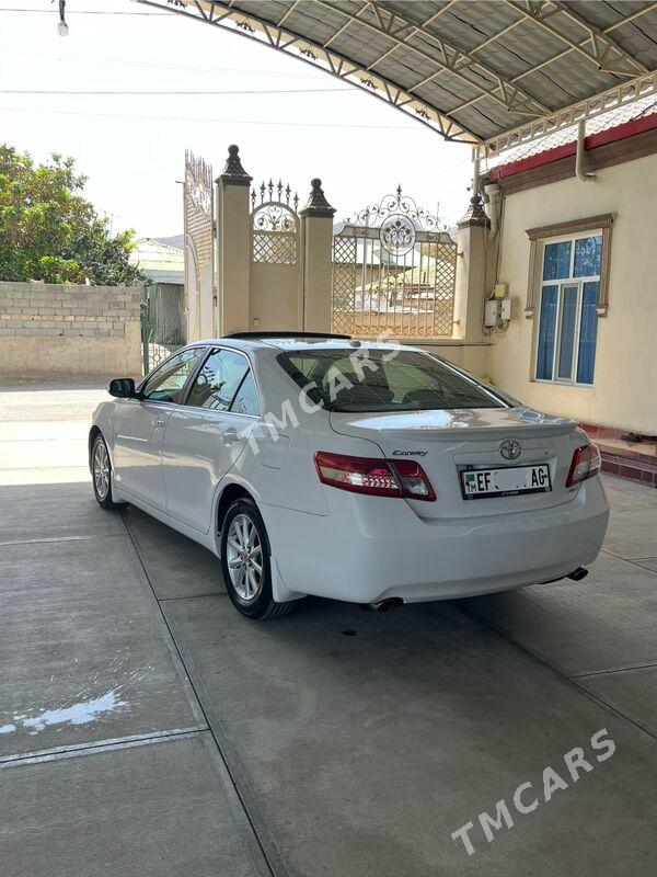 Toyota Camry 2010 - 200 000 TMT - Ашхабад - img 4
