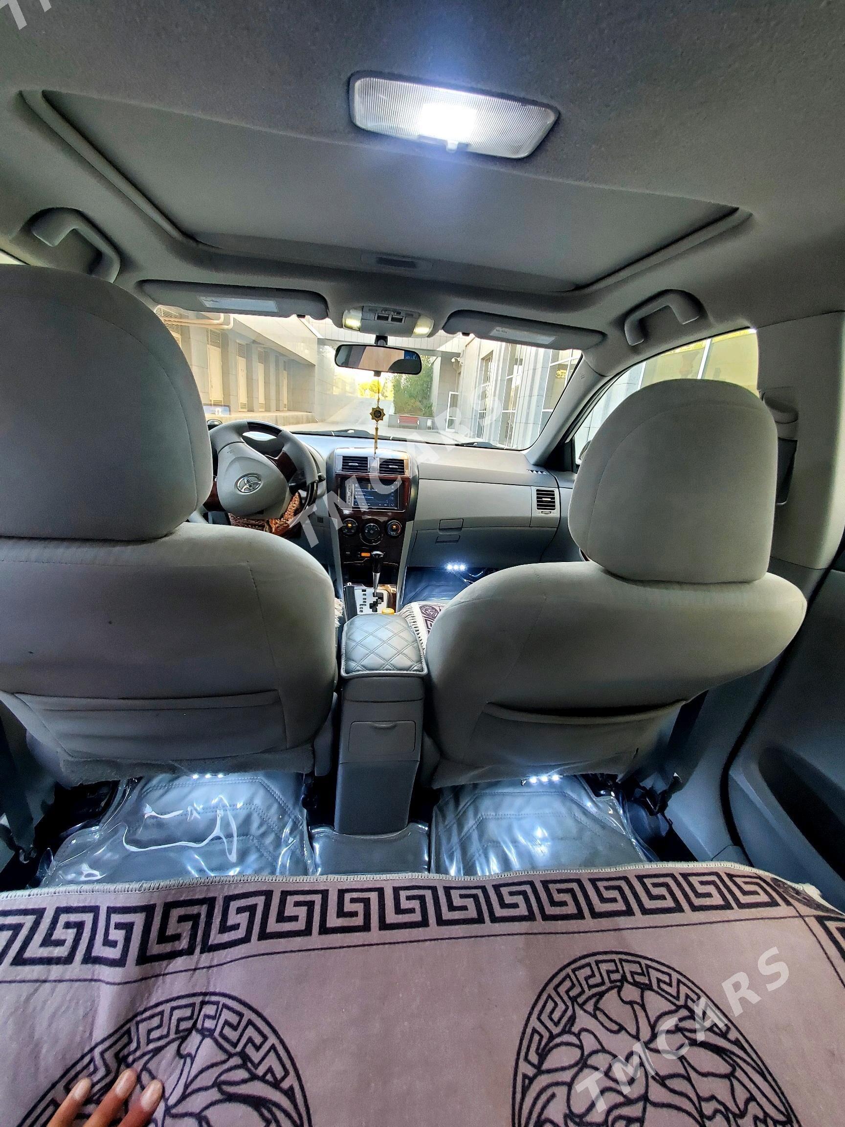 Toyota Corolla 2010 - 185 000 TMT - Ашхабад - img 2
