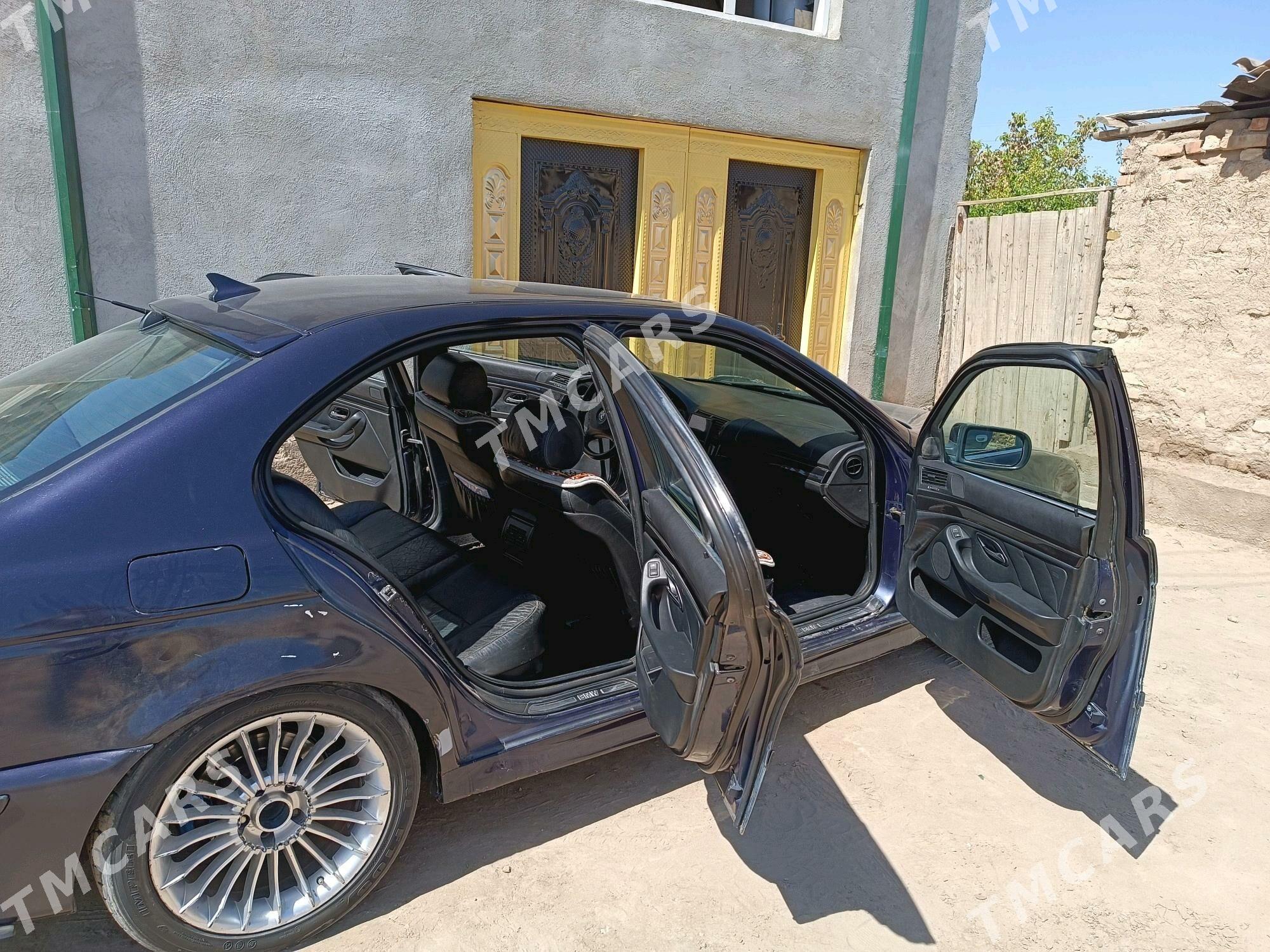 BMW 540 2003 - 90 000 TMT - Чарджоу - img 8