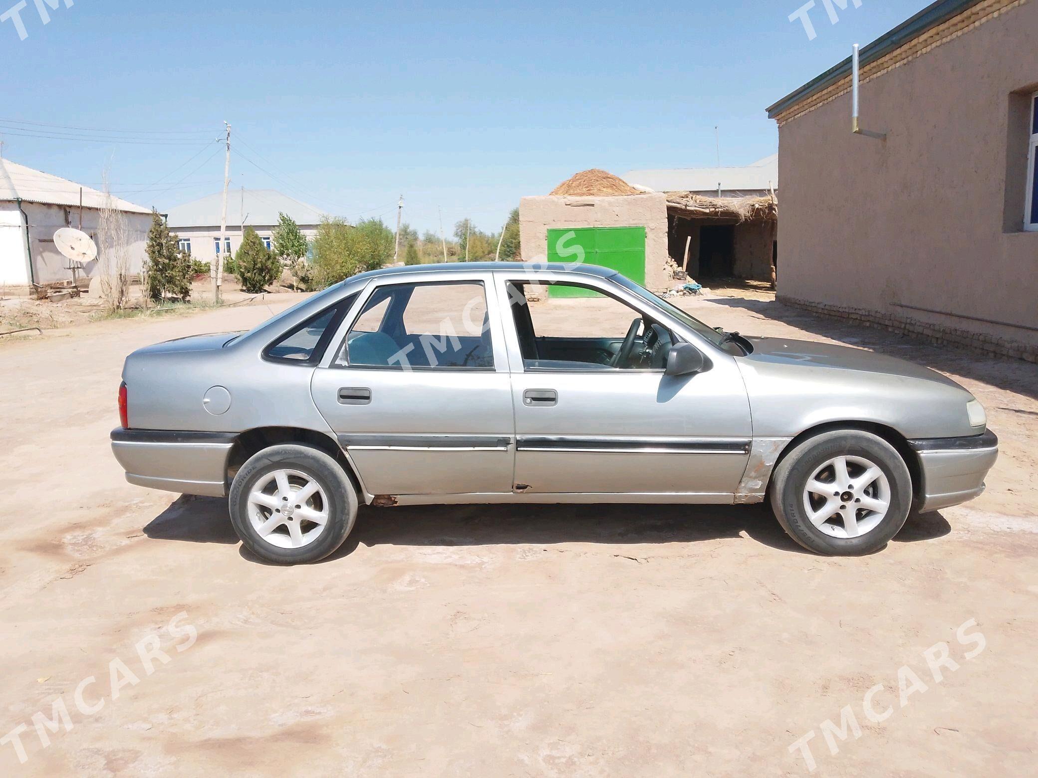 Opel Vectra 1992 - 30 000 TMT - Гороглы (Тагта) - img 6