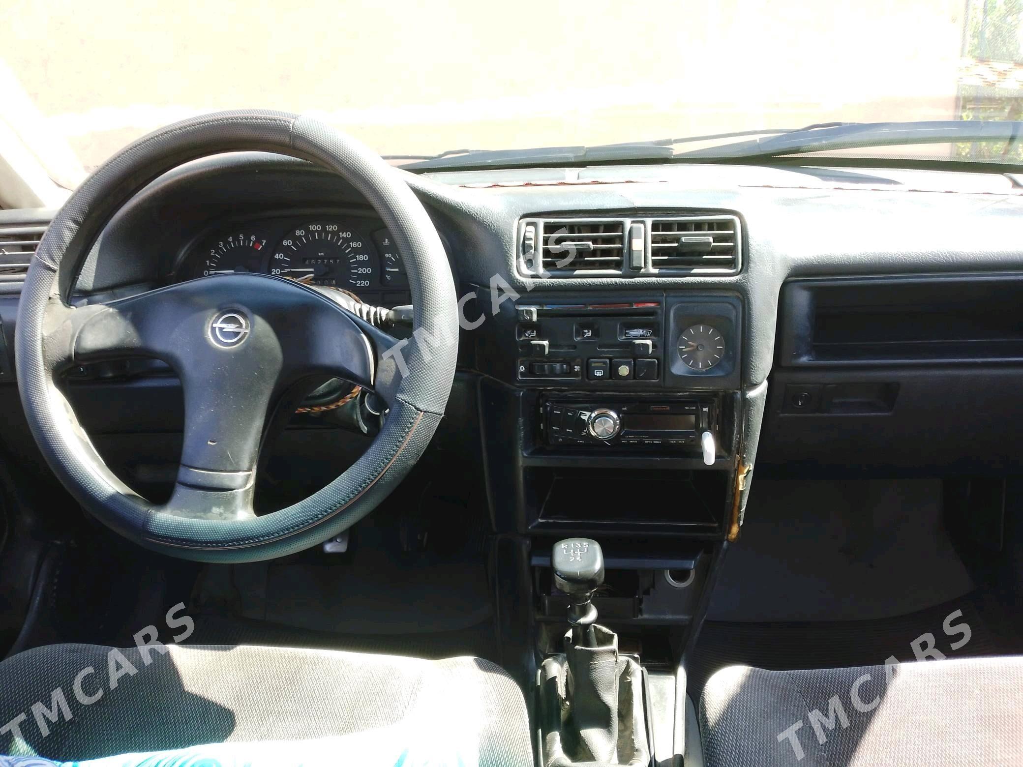 Opel Vectra 1992 - 30 000 TMT - Гороглы (Тагта) - img 5