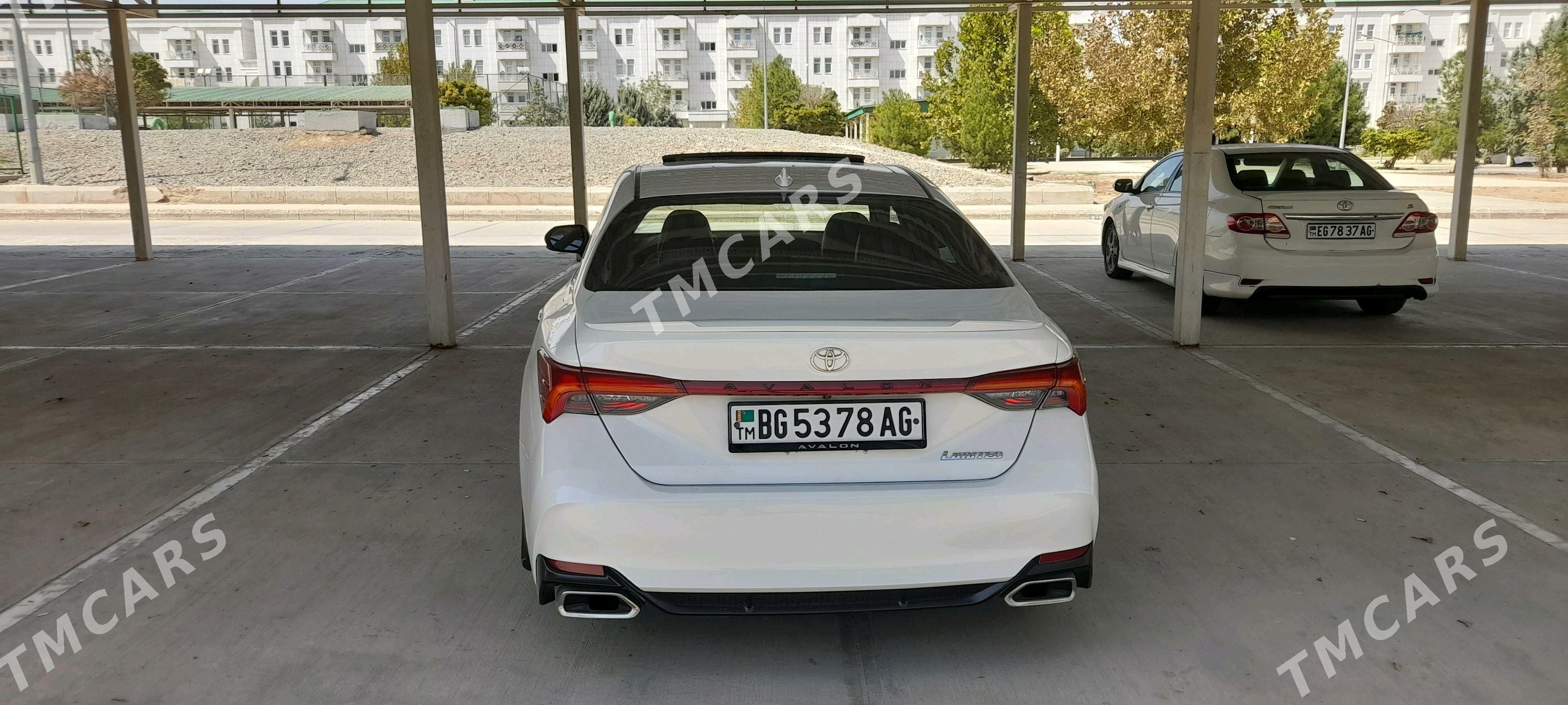 Toyota Avalon 2018 - 460 000 TMT - Köşi - img 2