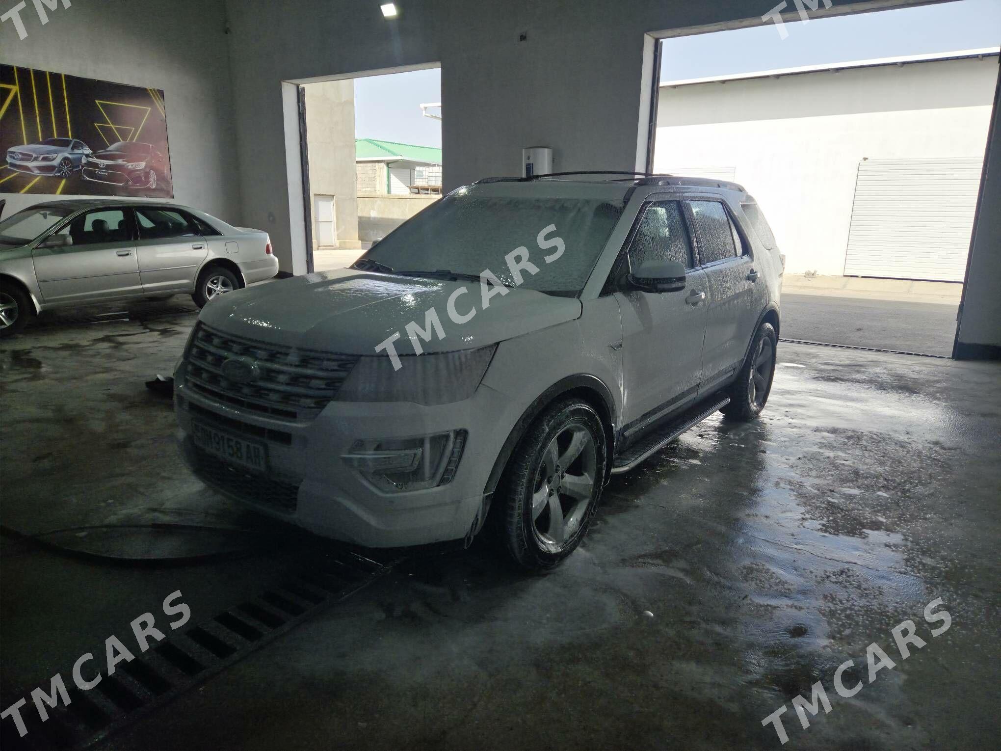 Ford Explorer 2017 - 355 000 TMT - Ашхабад - img 3