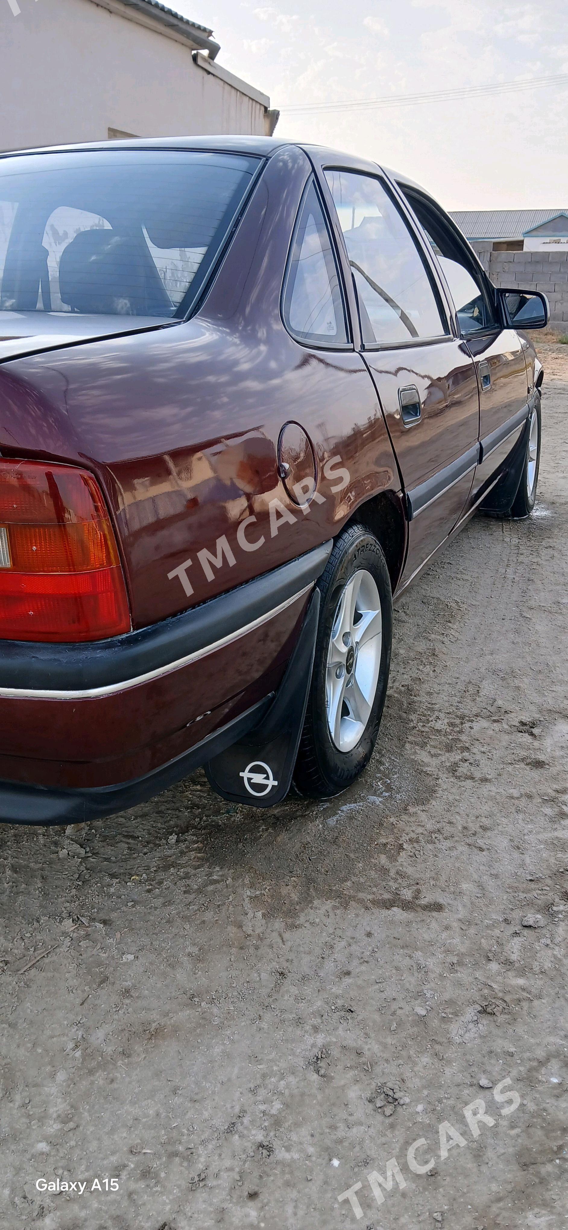 Opel Vectra 1992 - 29 000 TMT - Эсенгулы - img 5