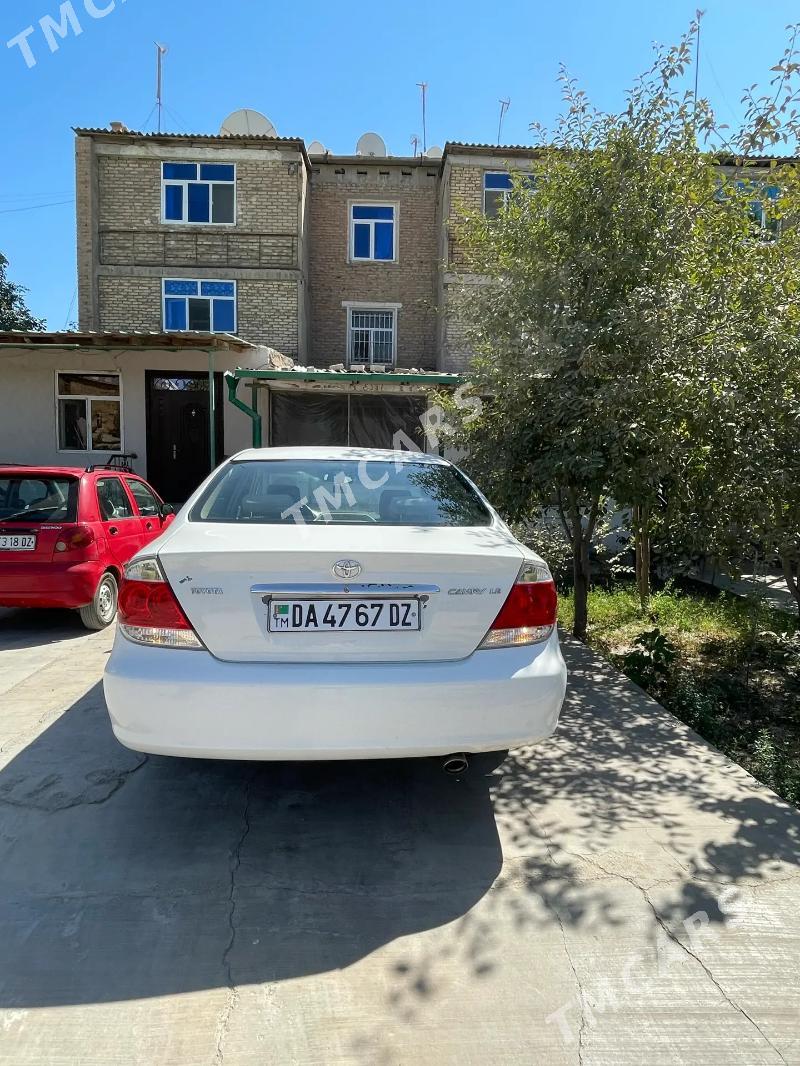 Toyota Camry 2003 - 170 000 TMT - Дашогуз - img 8