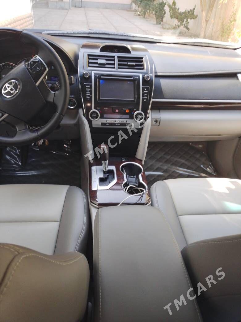 Toyota Camry 2012 - 250 000 TMT - Джебел - img 3