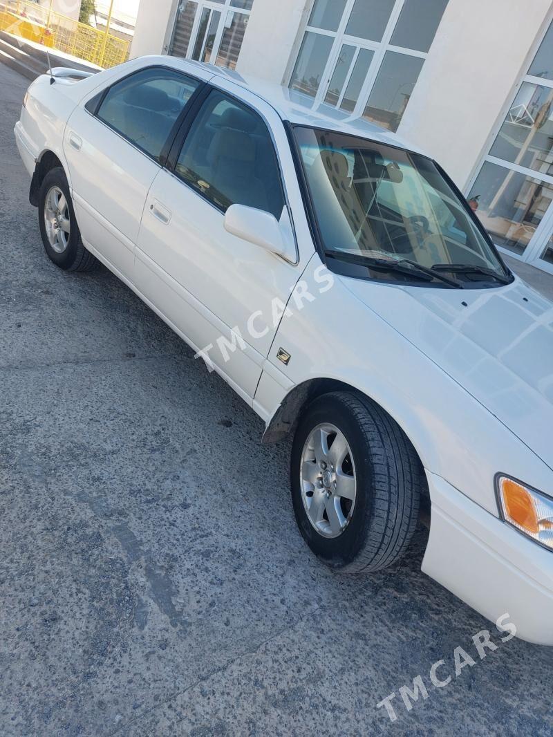 Toyota Camry 1998 - 105 000 TMT - Фарап - img 10