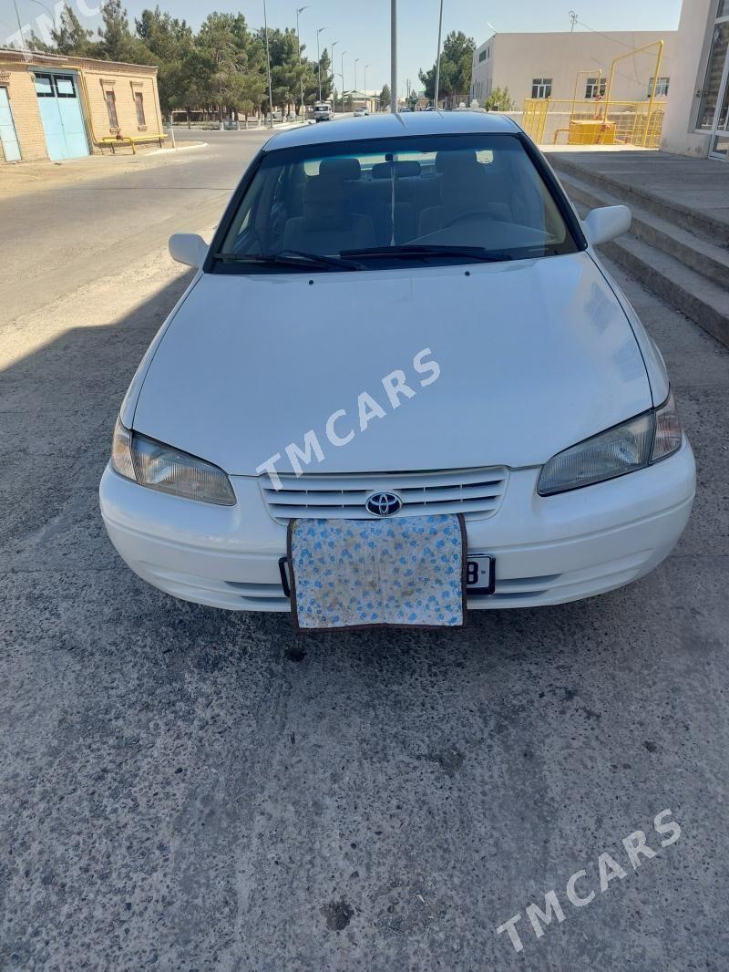 Toyota Camry 1998 - 105 000 TMT - Фарап - img 9
