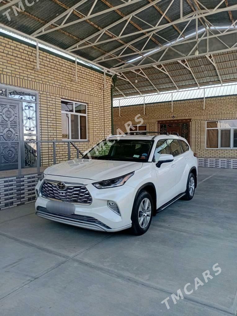 Toyota Highlander 2021 - 600 000 TMT - Бахарден - img 2