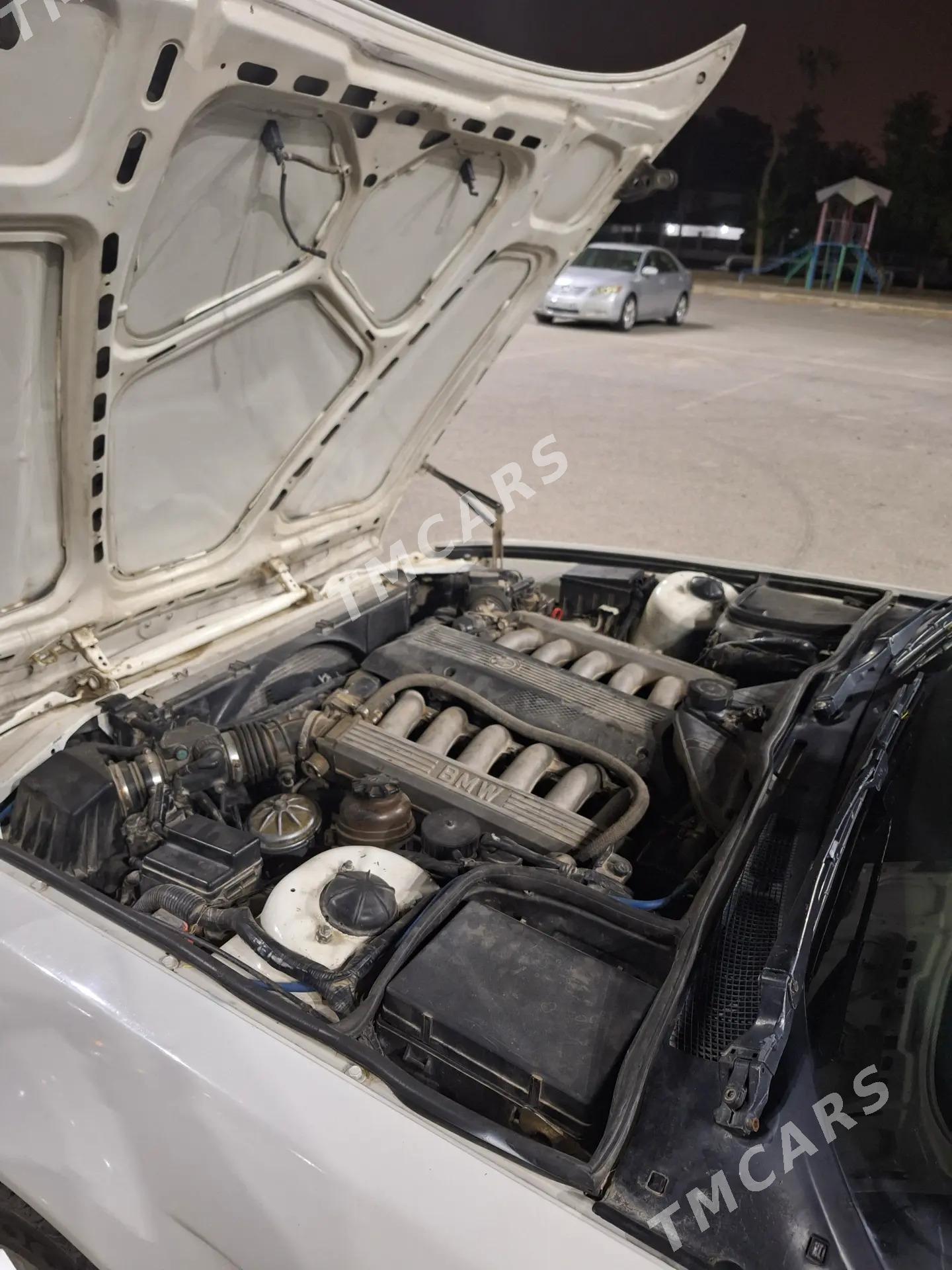 BMW 750 1988 - 35 000 TMT - Aşgabat - img 3