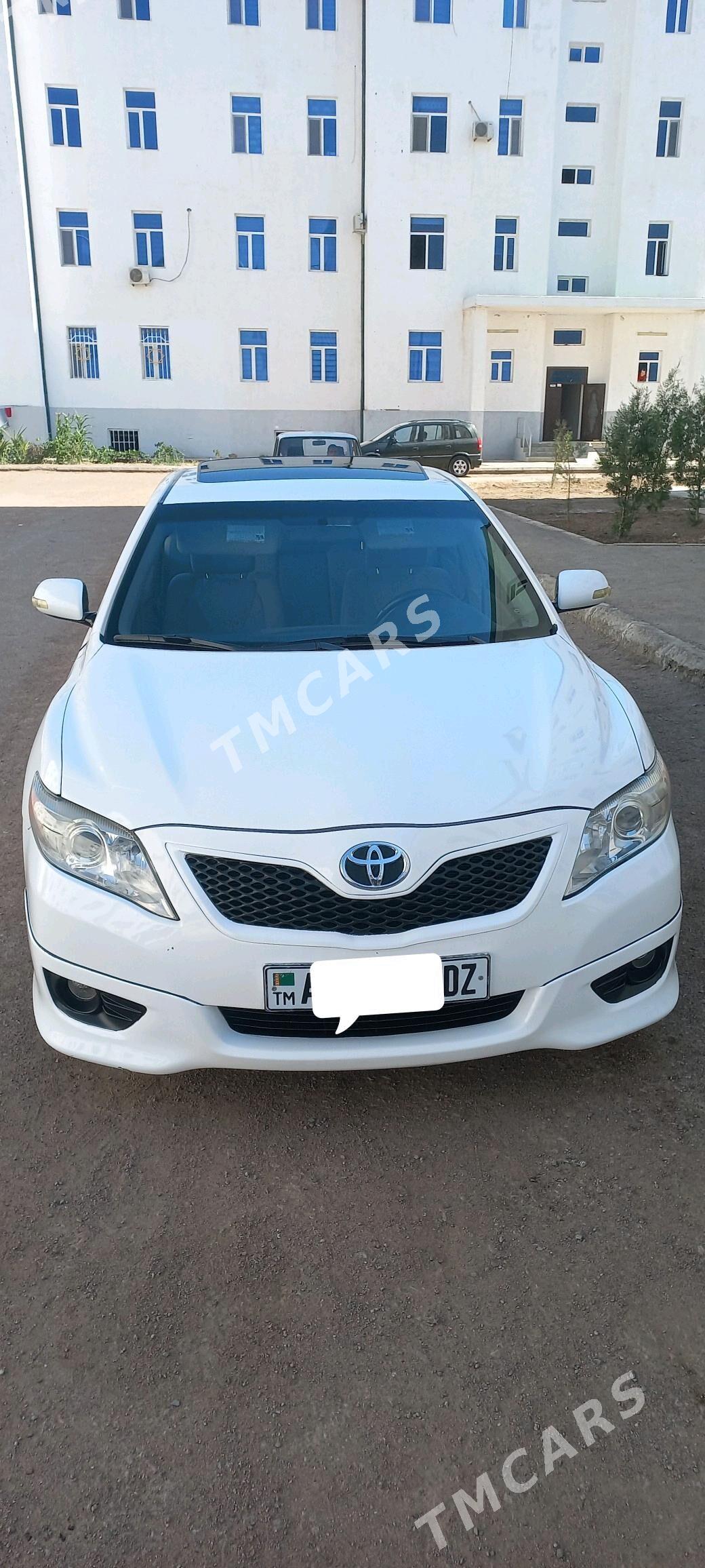 Toyota Camry 2011 - 195 000 TMT - Daşoguz - img 4