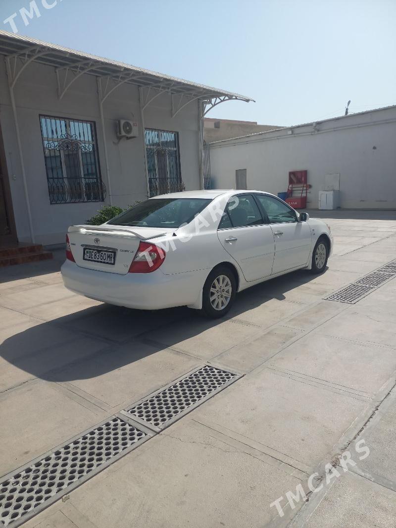 Toyota Camry 2002 - 170 000 TMT - Мары - img 4