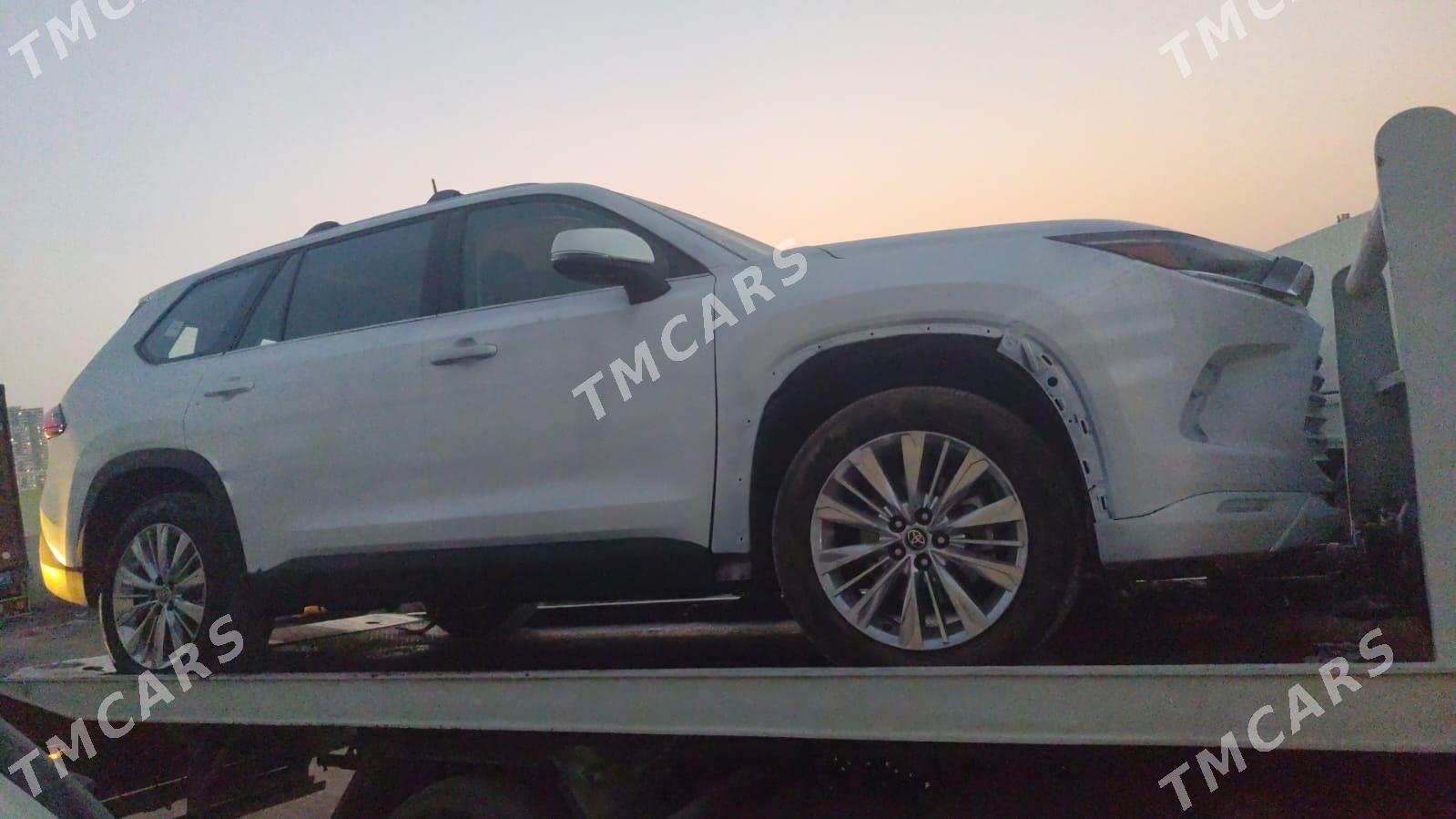 Toyota Grand Highlander 2023 - 700 000 TMT - Mary - img 3
