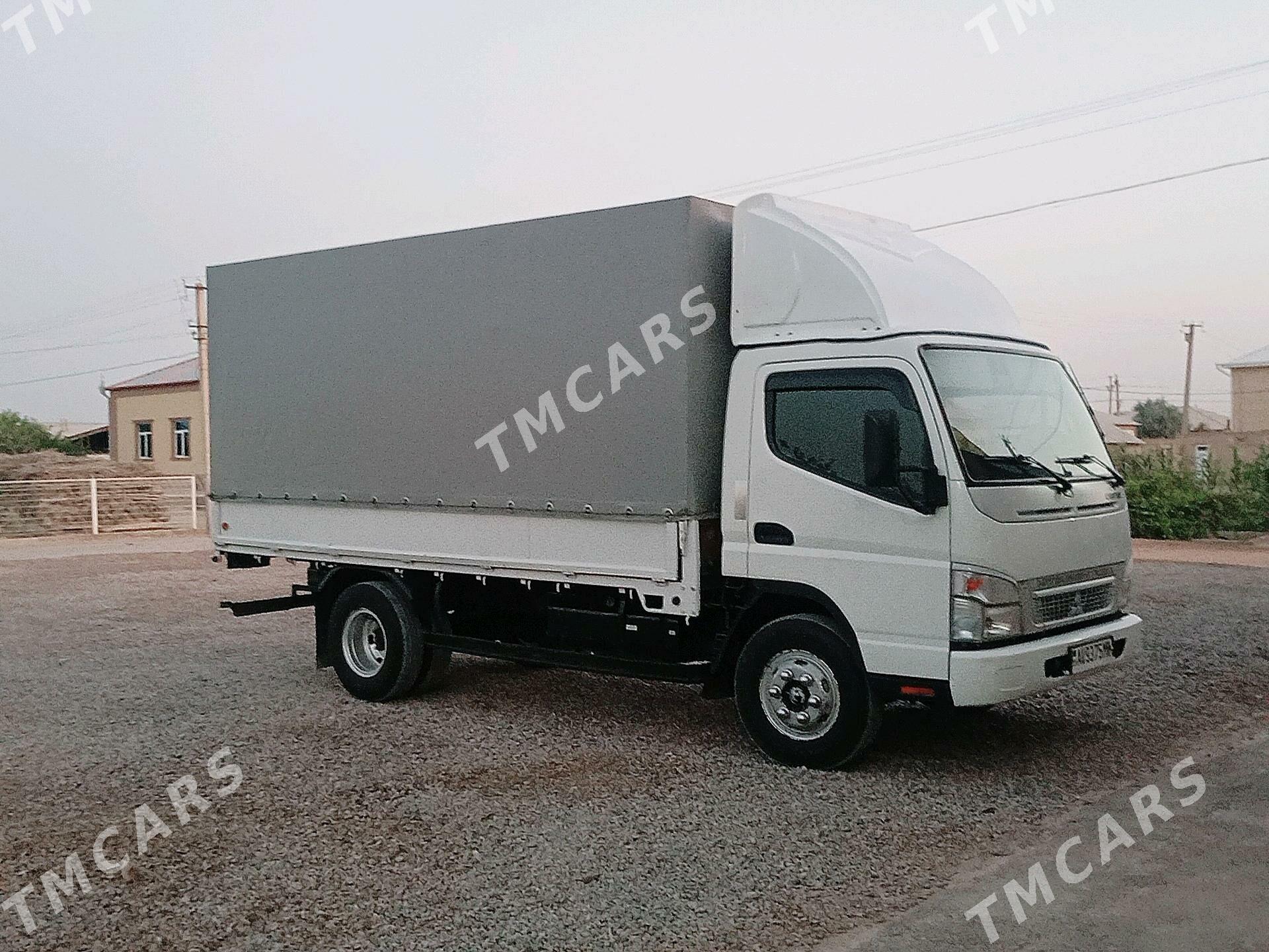 Mitsubishi Canter 2015 - 380 000 TMT - Мары - img 4