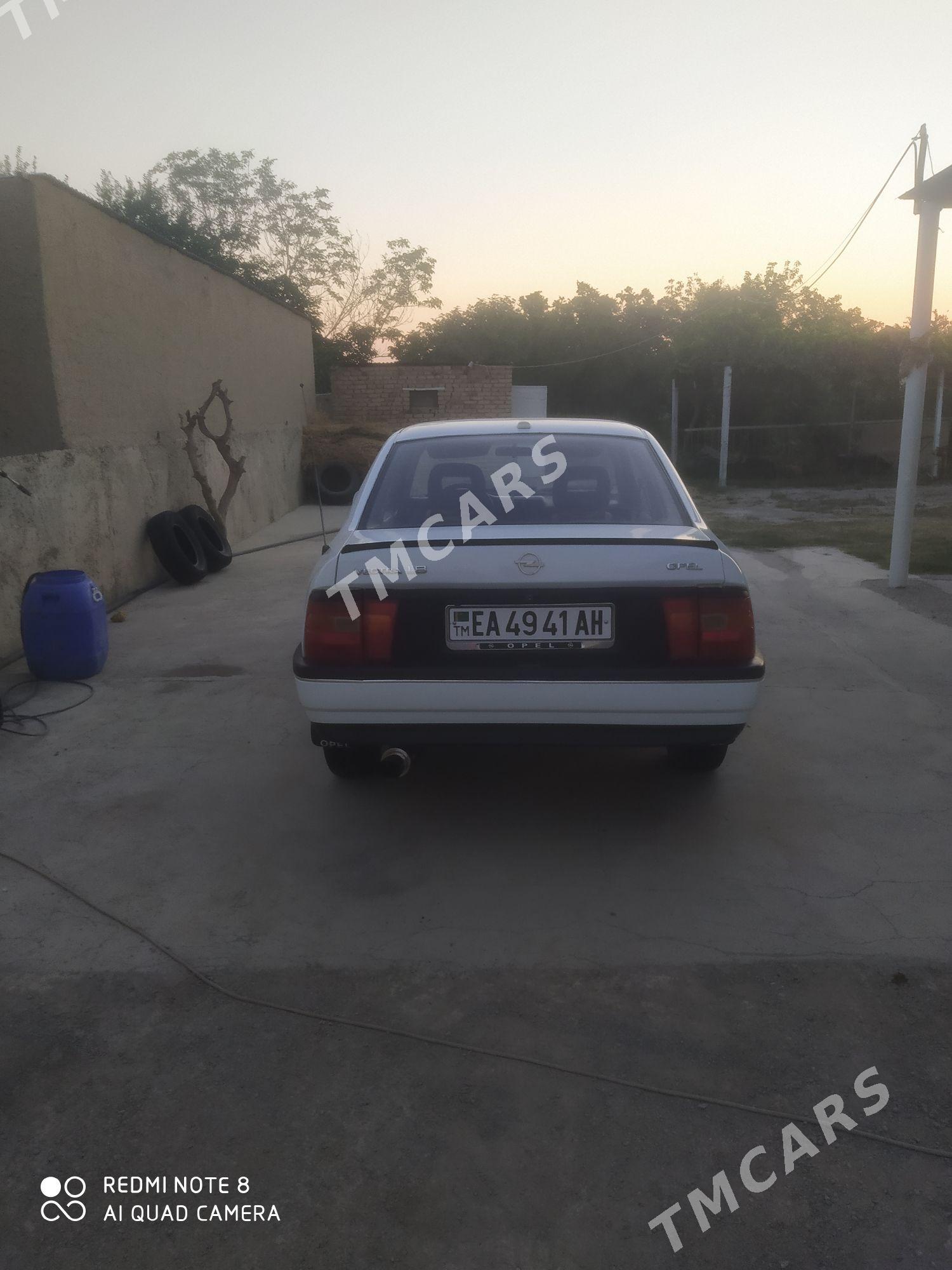 Opel Vectra 1990 - 35 000 TMT - Bäherden - img 8