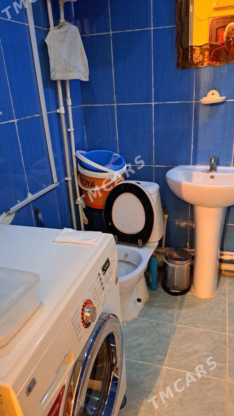 Продаётся мир7/3 3 ком 5 этаж - Parahat 7 - img 2