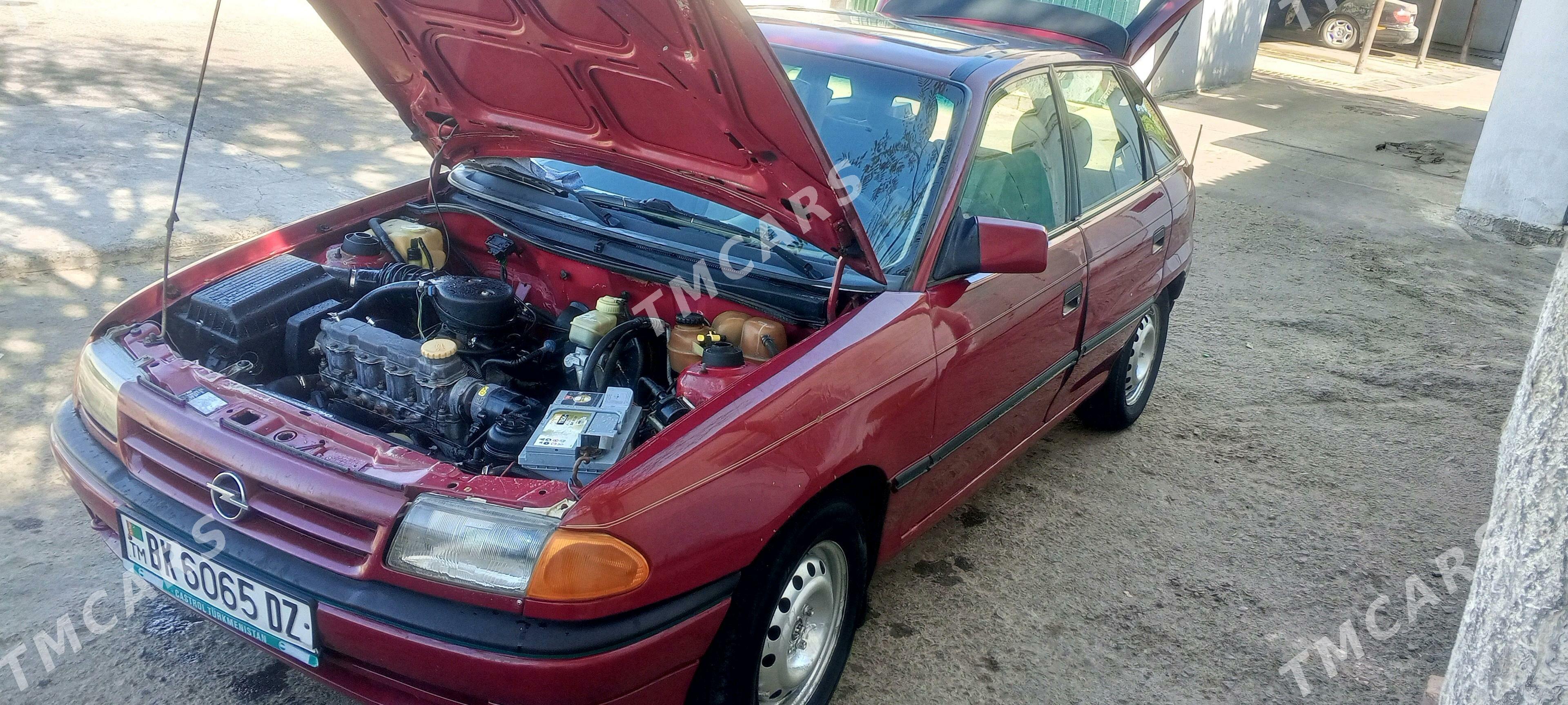 Opel Astra 1993 - 28 000 TMT - Дашогуз - img 5