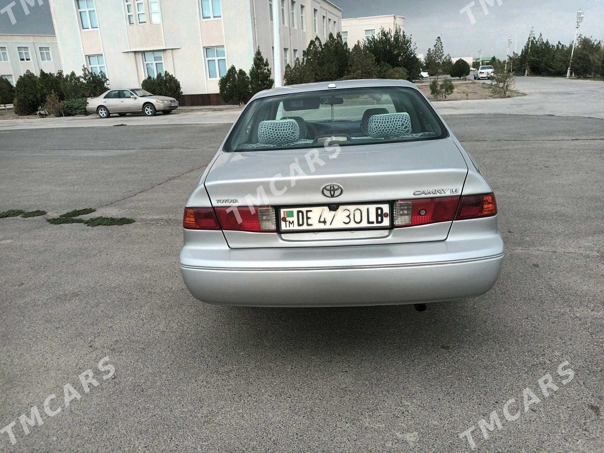 Toyota Camry 2001 - 150 000 TMT - Койтендаг - img 1