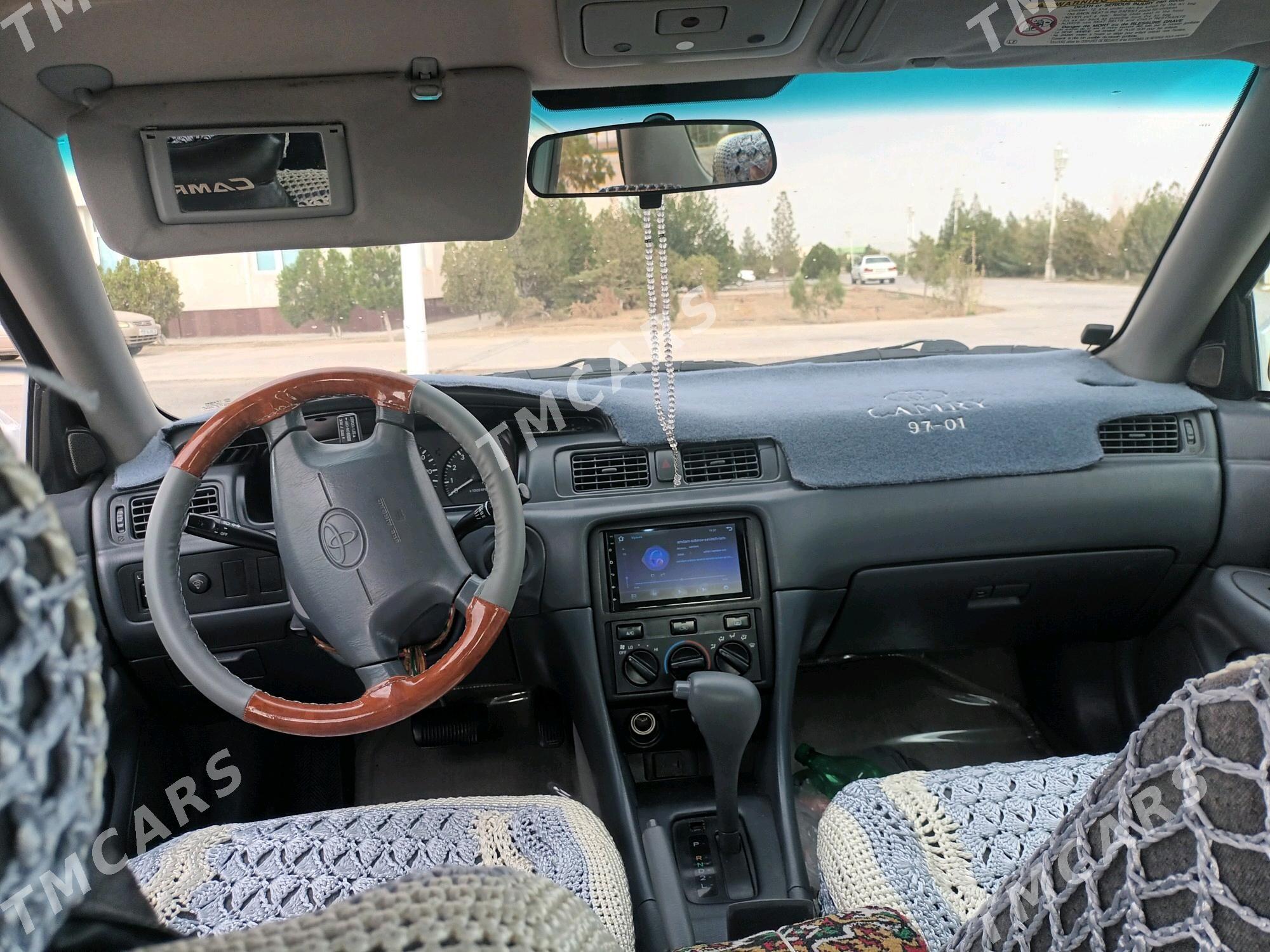 Toyota Camry 2001 - 150 000 TMT - Койтендаг - img 2