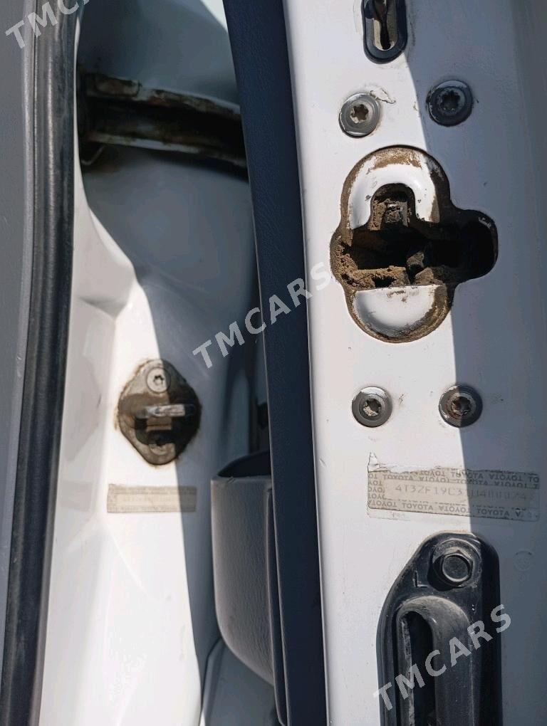 Toyota Sienna 2001 - 159 000 TMT - Бахарден - img 2