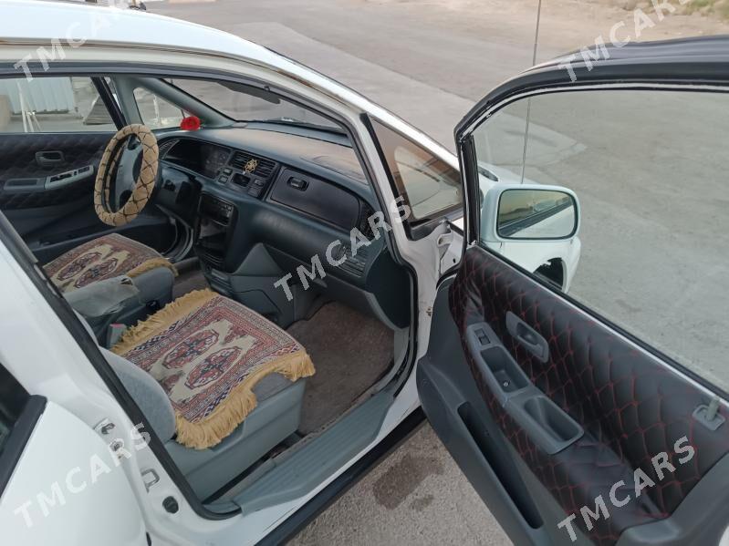 Toyota Previa 1995 - 55 000 TMT - Мары - img 5