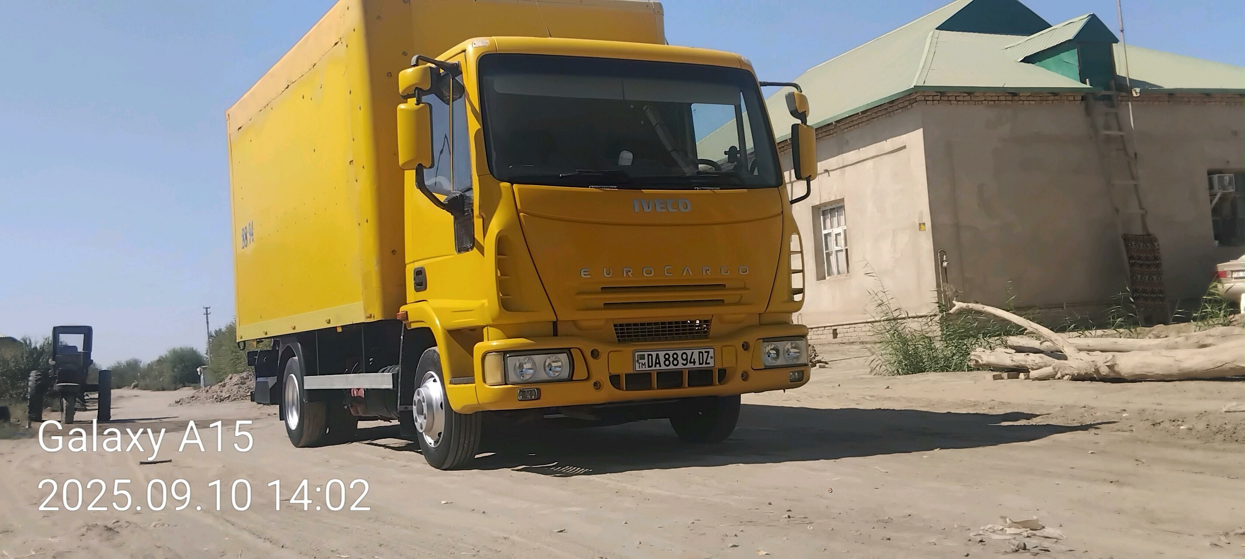 Iveco EuroCargo 2003 - 280 000 TMT - Гурбансолтан Едже - img 2