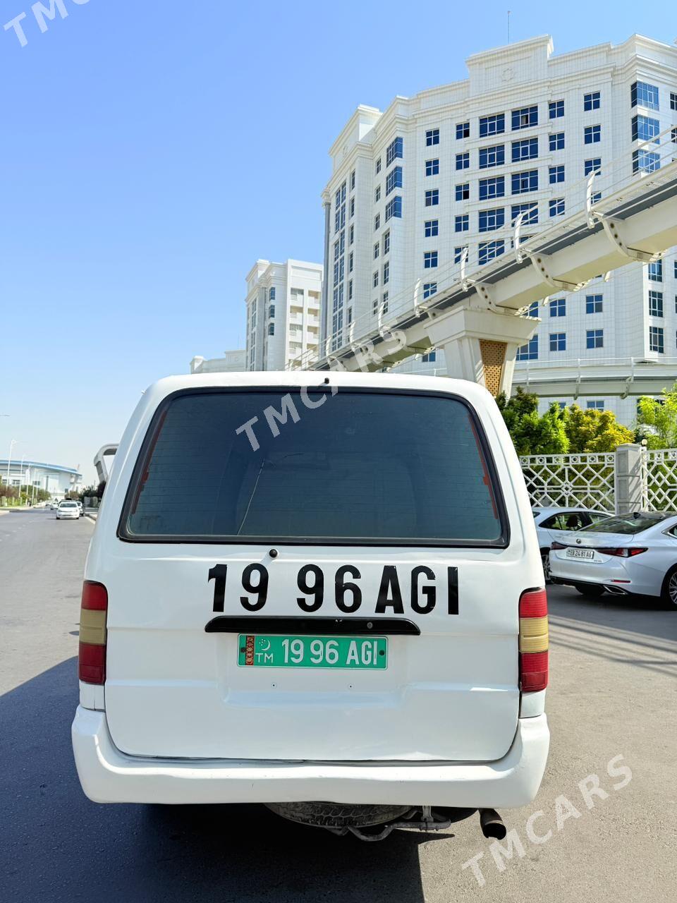 Toyota Hiace 2003 - 120 000 TMT - Ашхабад - img 4