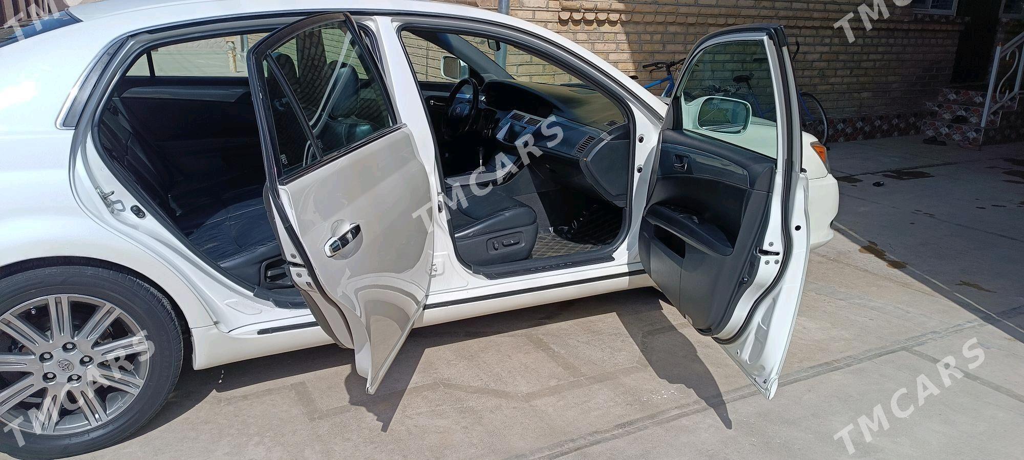 Toyota Avalon 2005 - 185 000 TMT - Векильбазар - img 5