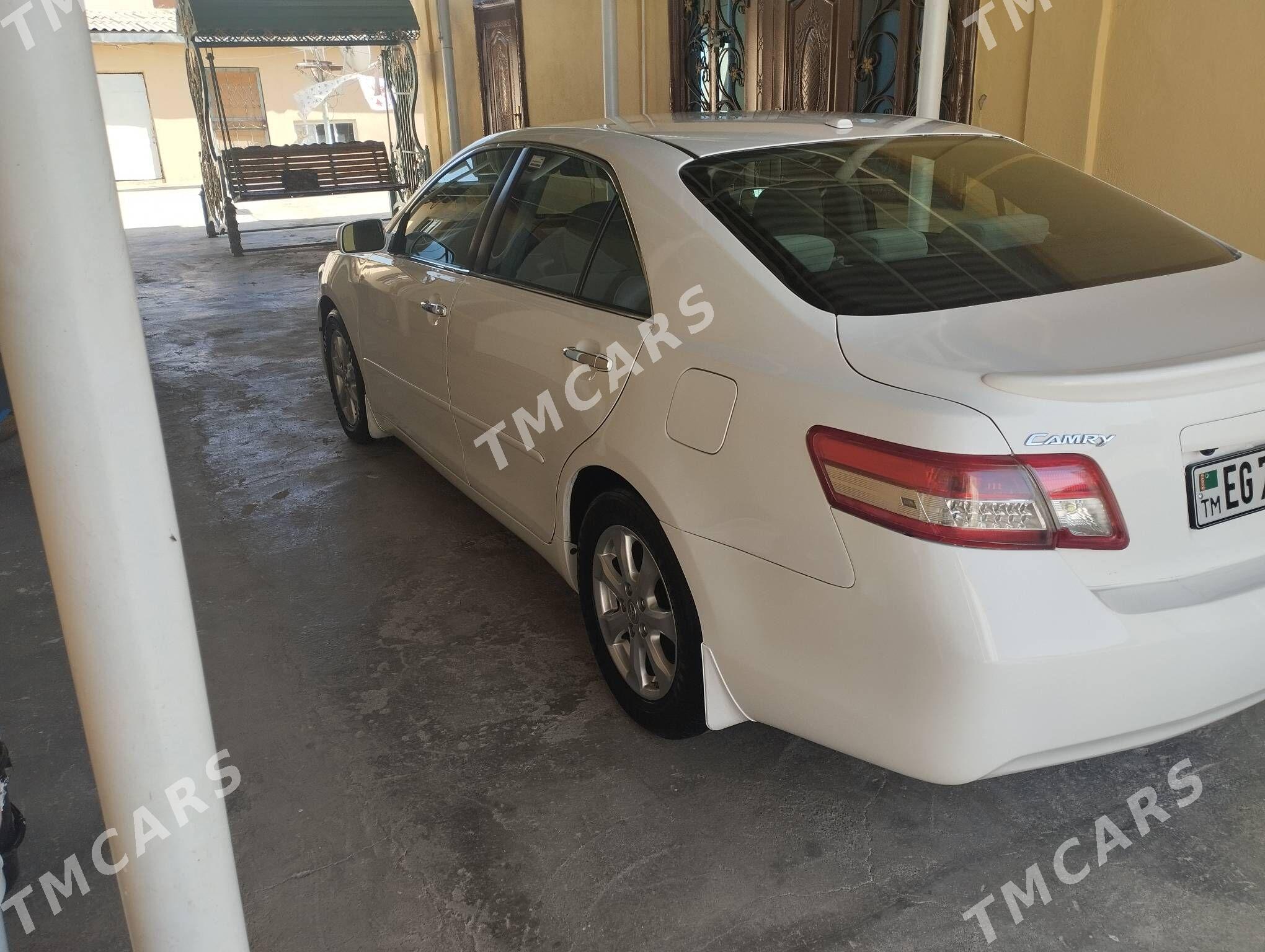 Toyota Camry 2010 - 210 000 TMT - Хитровка - img 8